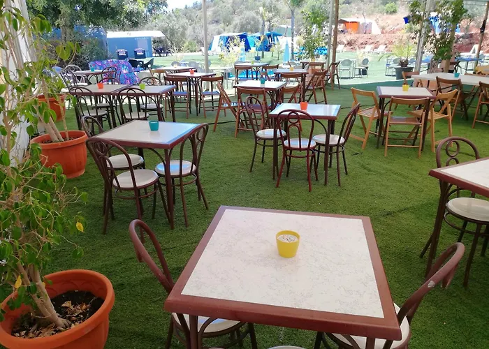 אתר קמפינג The Place