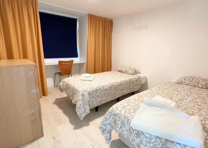 The Place * אלבופיירה